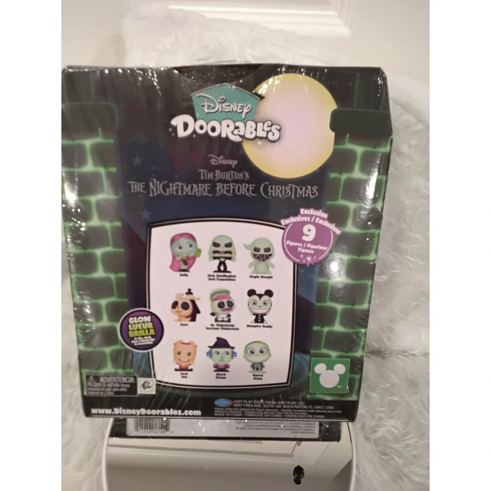Disney Doorables Tim Burton Nightmare Before‎ Christmas Collection Peek Glow